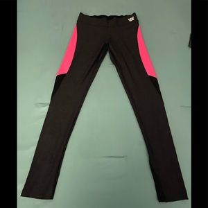 Pink ultimate leggings NWOT